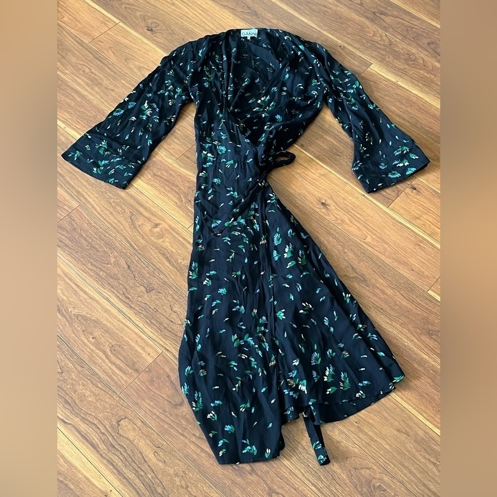 GANNI Floral-Print Crepe midi wrap dress size 4 / 36 - Picture 6 of 9